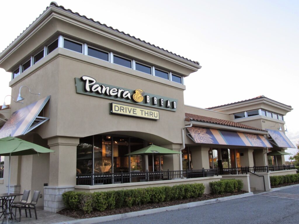 Panera Bread restaurant exterior